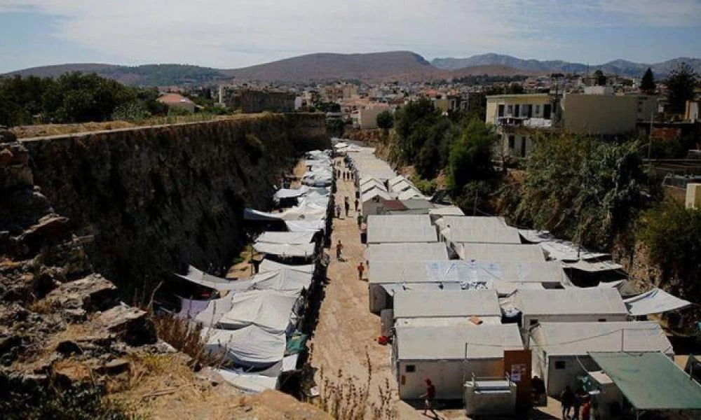 Χίος: Ζημιές σε αγροκτήματα ακόμα και κοτέτσια προκάλεσαν μετανάστες